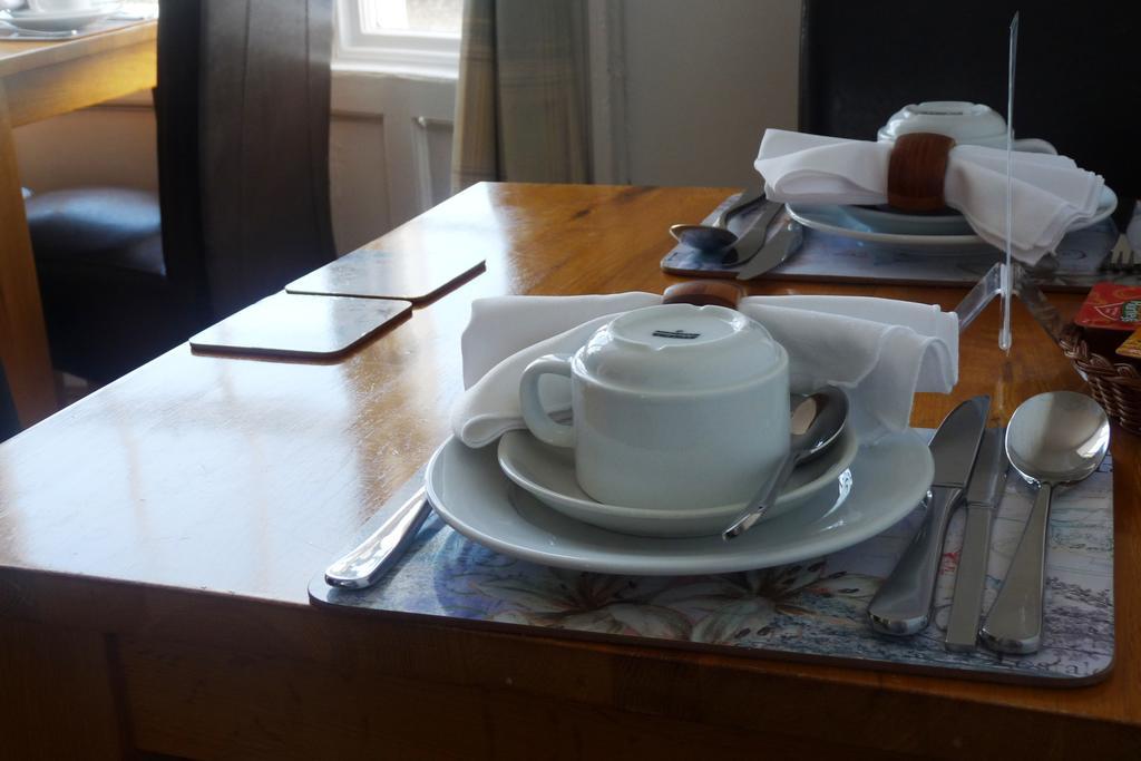 Aaran House Hotel Уеймут Екстериор снимка